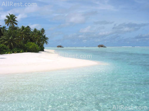 Medhufushi Island Resort 13
